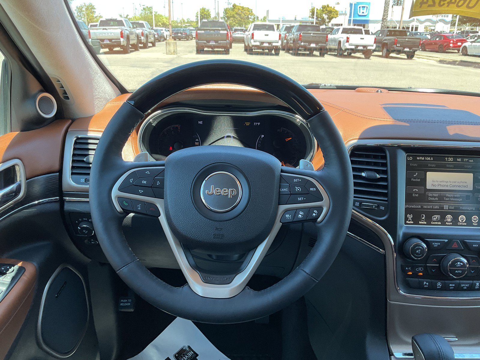 Used 2016 Brilliant Black Crystal Pearlcoat Jeep Summit image 22