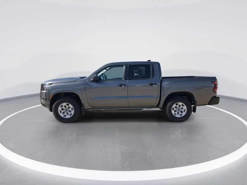 Used 2026 Gray Nissan S image 5