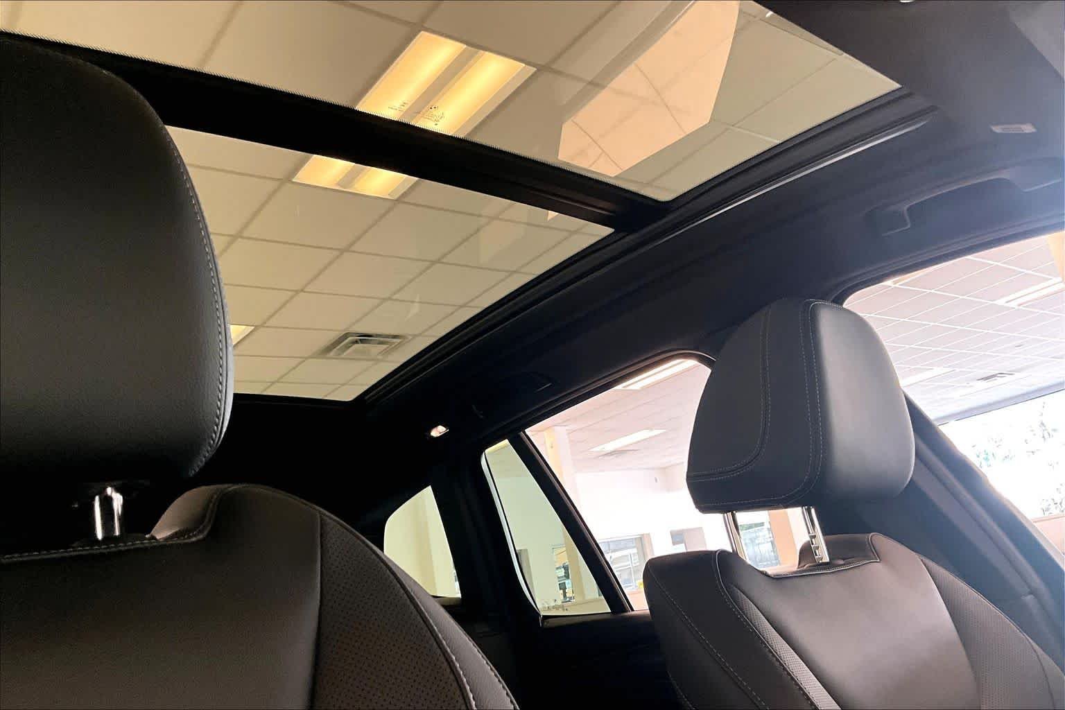 Certified Used 2023 Carbon Black Metallic BMW sDrive30i image 13