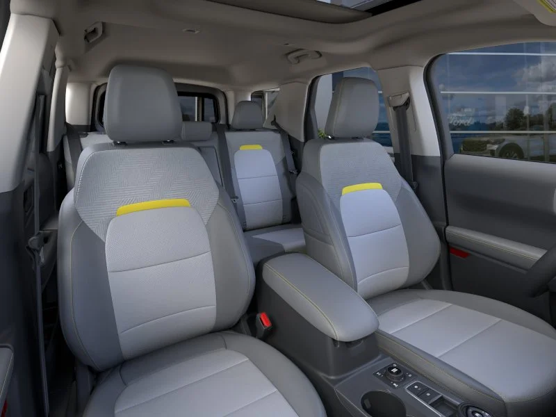 New 2026 Azure Gray Metallic Tri-Coat Ford Badlands image 11