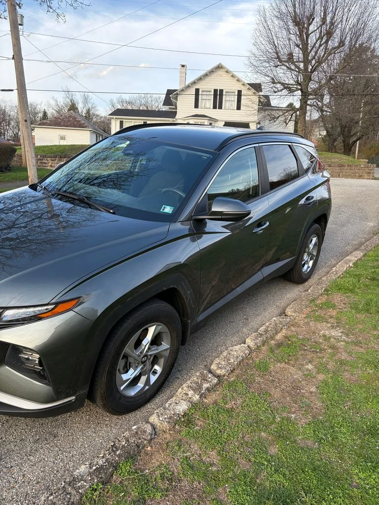 Used 2022 Gray Hyundai SEL image 28