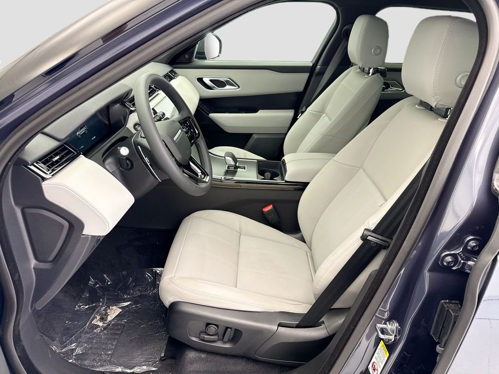New 2026 Varesine Blue Land Rover Dynamic SE image 18