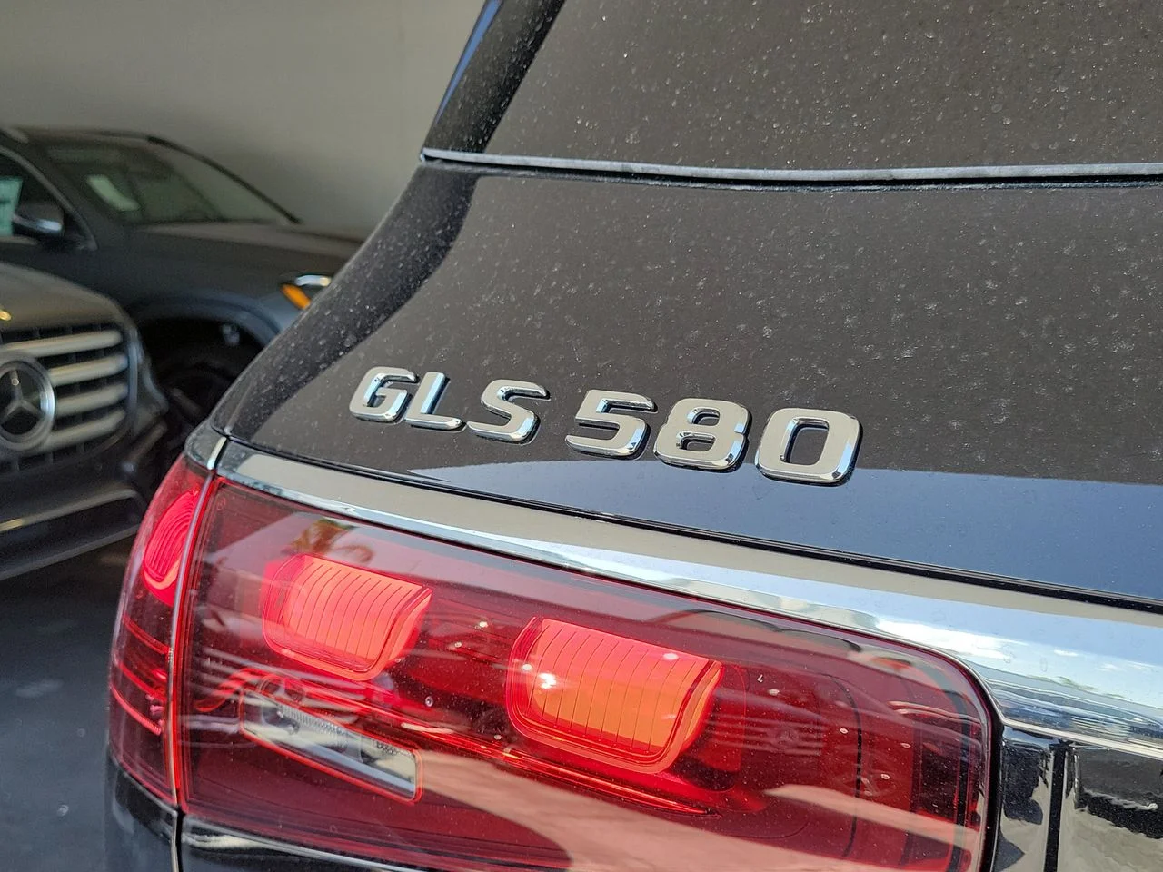 New 2026 Obsidian Black Metallic Mercedes-Benz GLS 580 image 7