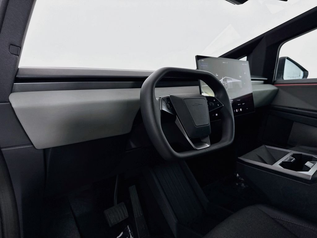 Used 2025 Silver Tesla Long Range image 9