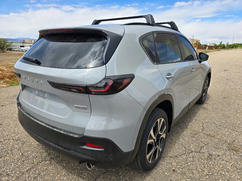 Used 2026 Aero Gray Metallic Mazda Preferred image 5