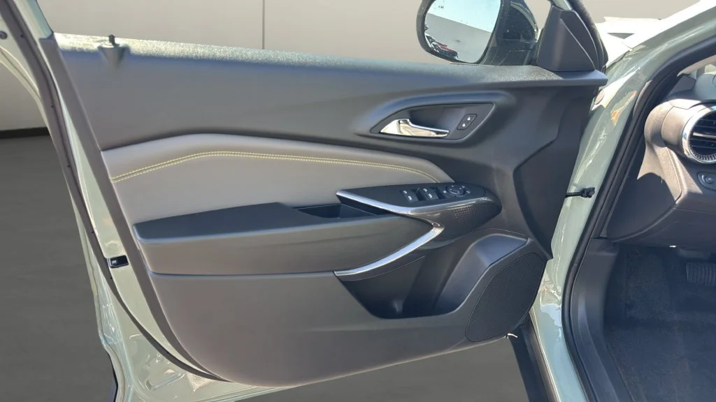 New 2026 Cacti Green Chevrolet ACTIV image 15