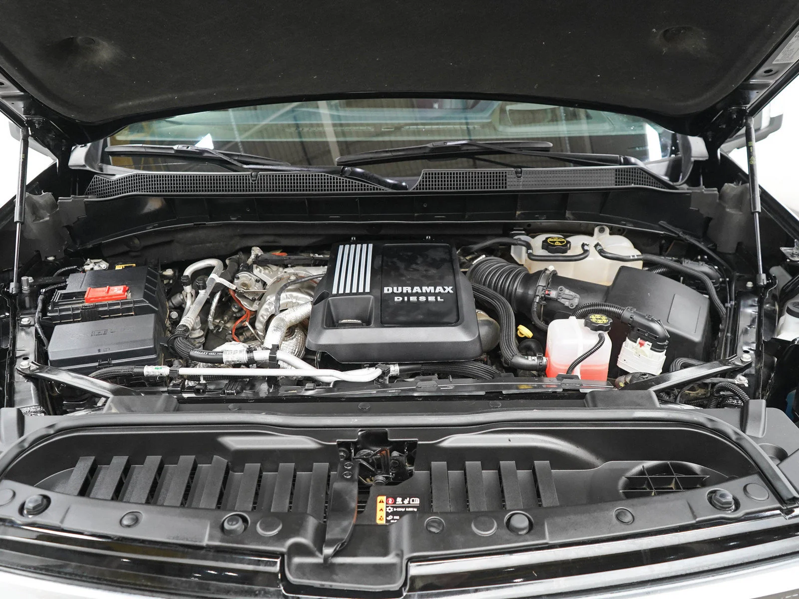 Used 2025 Black Chevrolet High Country image 29