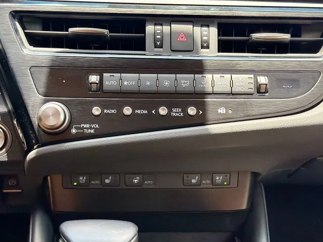 Certified Used 2023 IRIDIUM Lexus ES 350 image 34