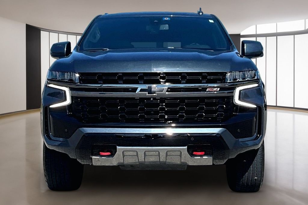Used 2021 Gray Chevrolet Z71 image 3