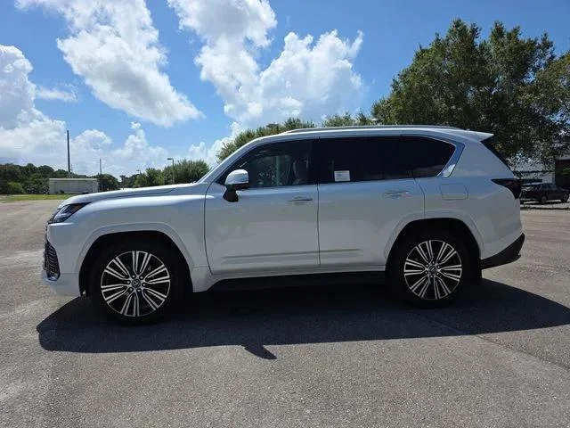 New 2026 Eminent White Pearl Lexus LUXURY image 13