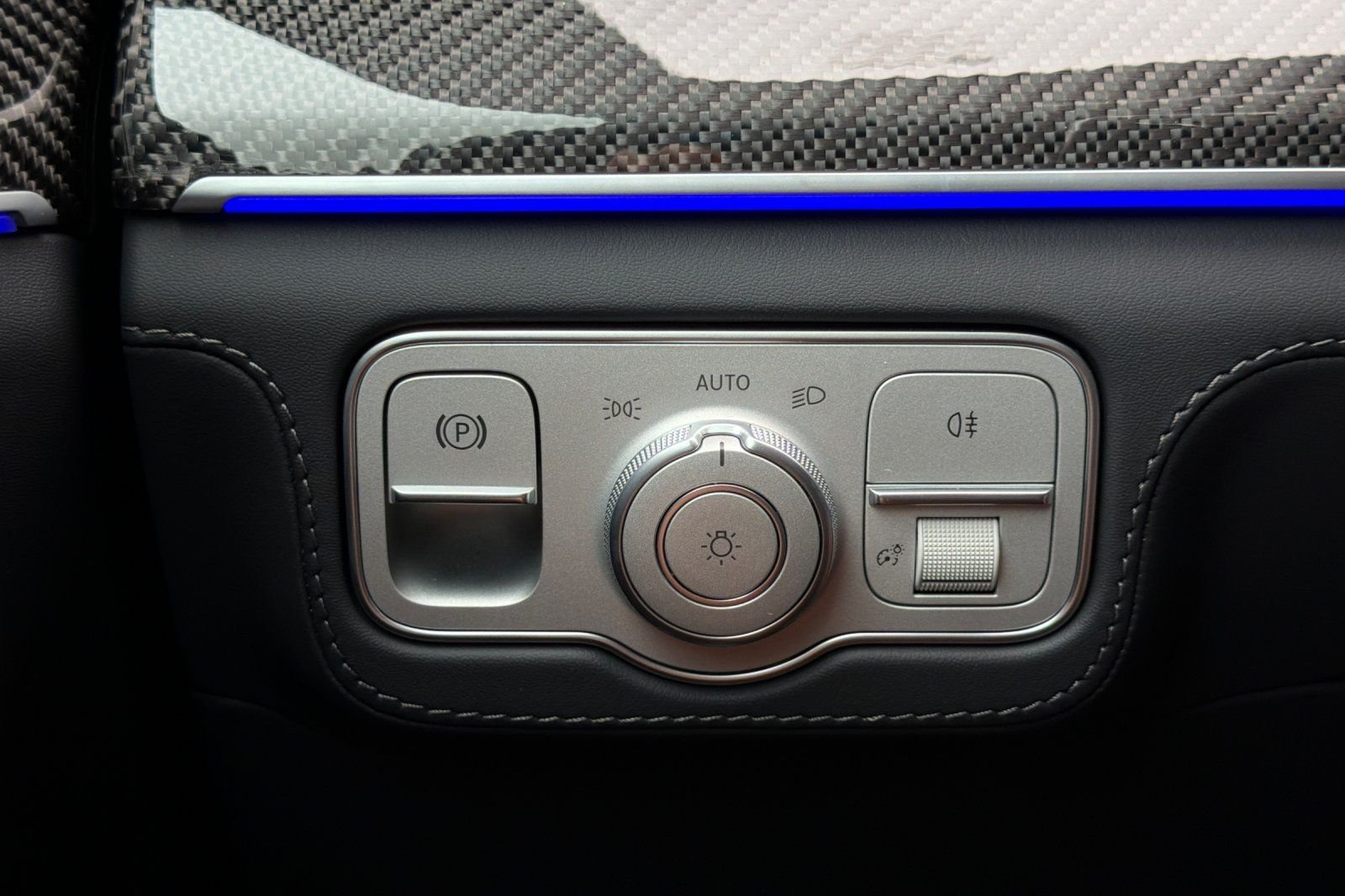 New 2026 MANUFAKTUR Alpine Grey Mercedes-Benz GLS 63 AMG® image 31