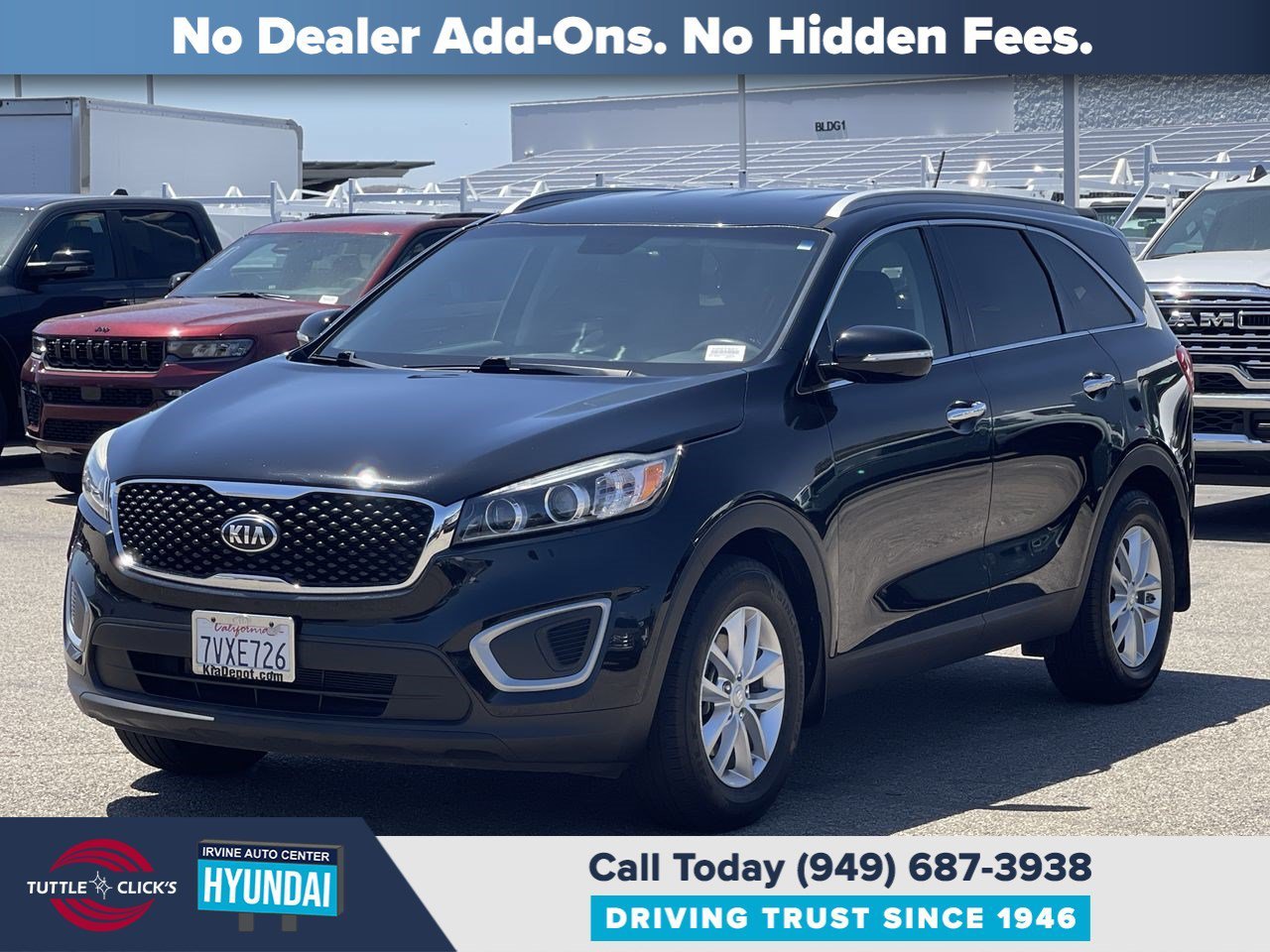 Used 2017 EBONY BLACK KIA L image 3