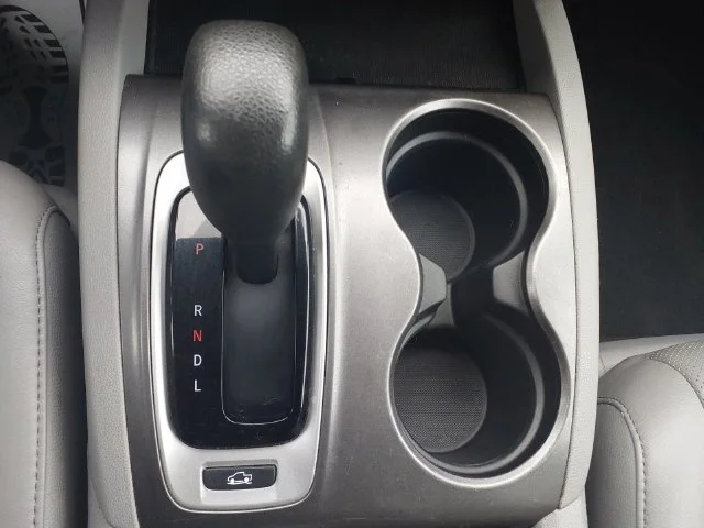Used 2017  Honda RTL-T image 18