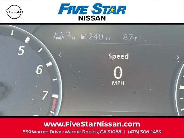 Used 2025 White Nissan SV image 27