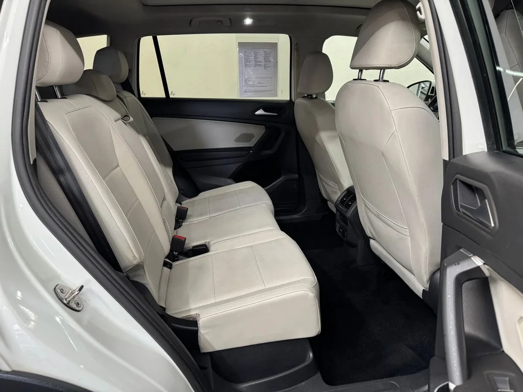 Used 2020 White Volkswagen 2.0T SE image 26