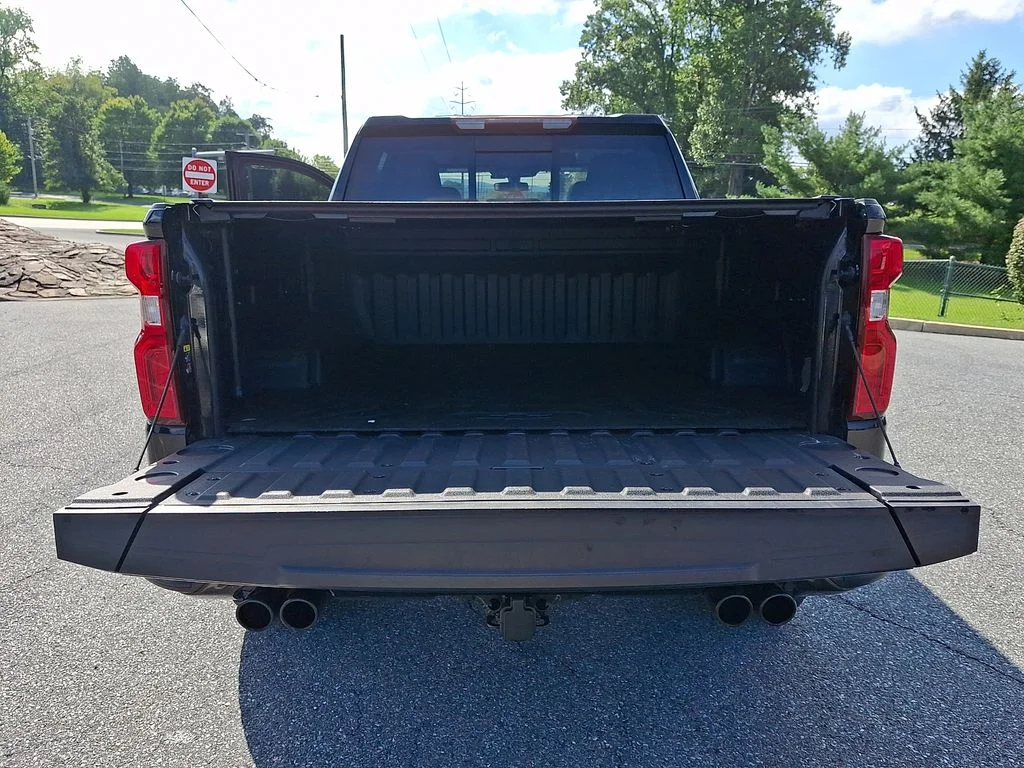 Used 2021 Black Chevrolet LT Trail Boss image 29
