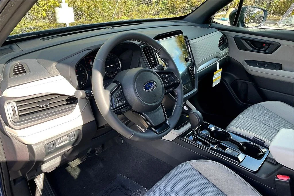 New 2026 DAYBREAK BLUE PEARL Subaru Premium image 8