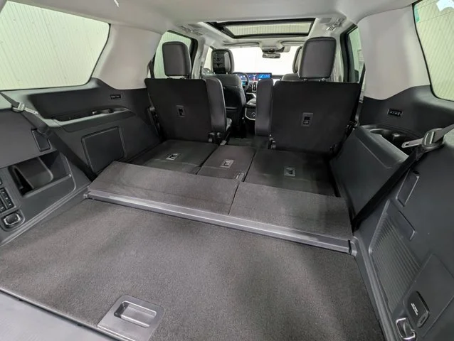 New 2027 Glacier Gray Metallic Tri-Coat Ford Platinum image 57