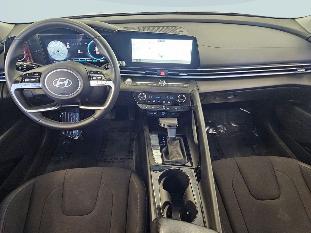2024 Hyundai Elantra SEL - Photo 23