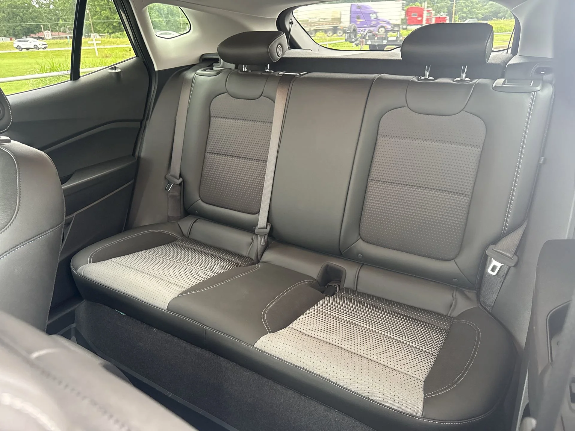 2025 Chevrolet Trax LT - Photo 21