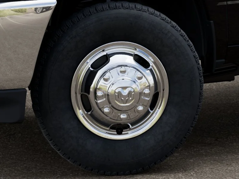 New 2026 Diamond Black Crystal Pearl-Coat Exterior Paint RAM Tradesman image 38