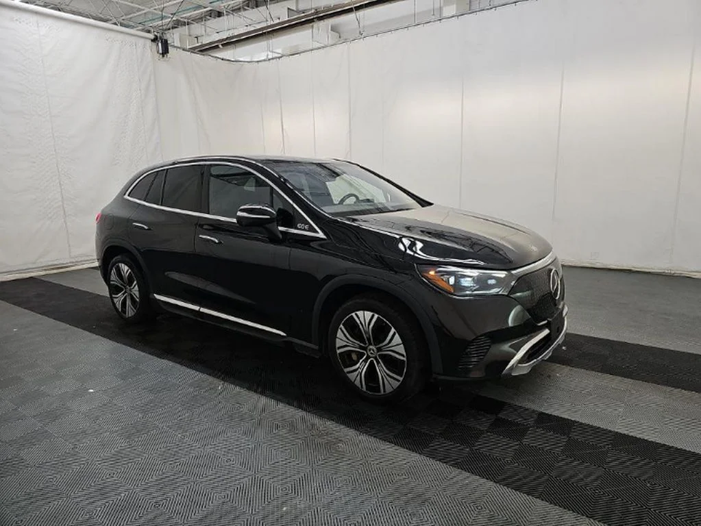 Used 2023 Black Mercedes-Benz 350 SUV image 3