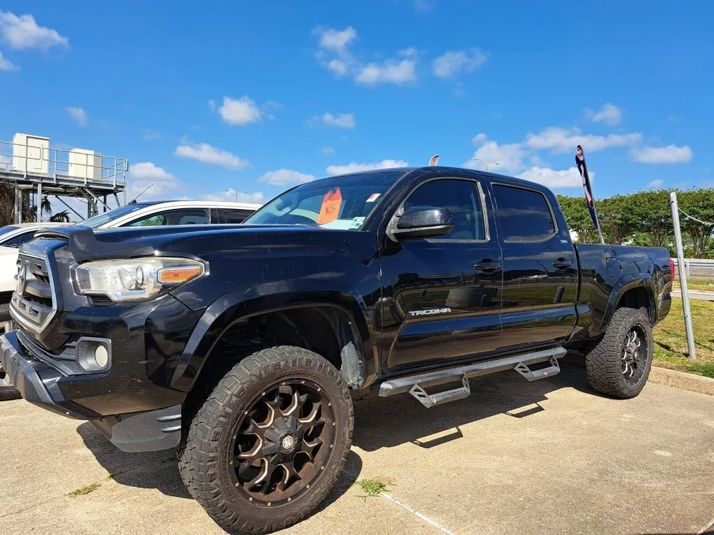 2017 Toyota Tacoma SR5