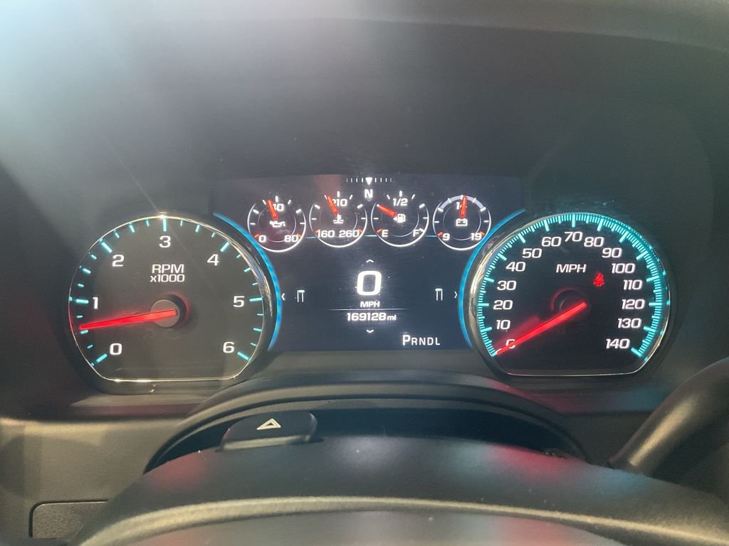 Used 2017 Gray Chevrolet LT image 24