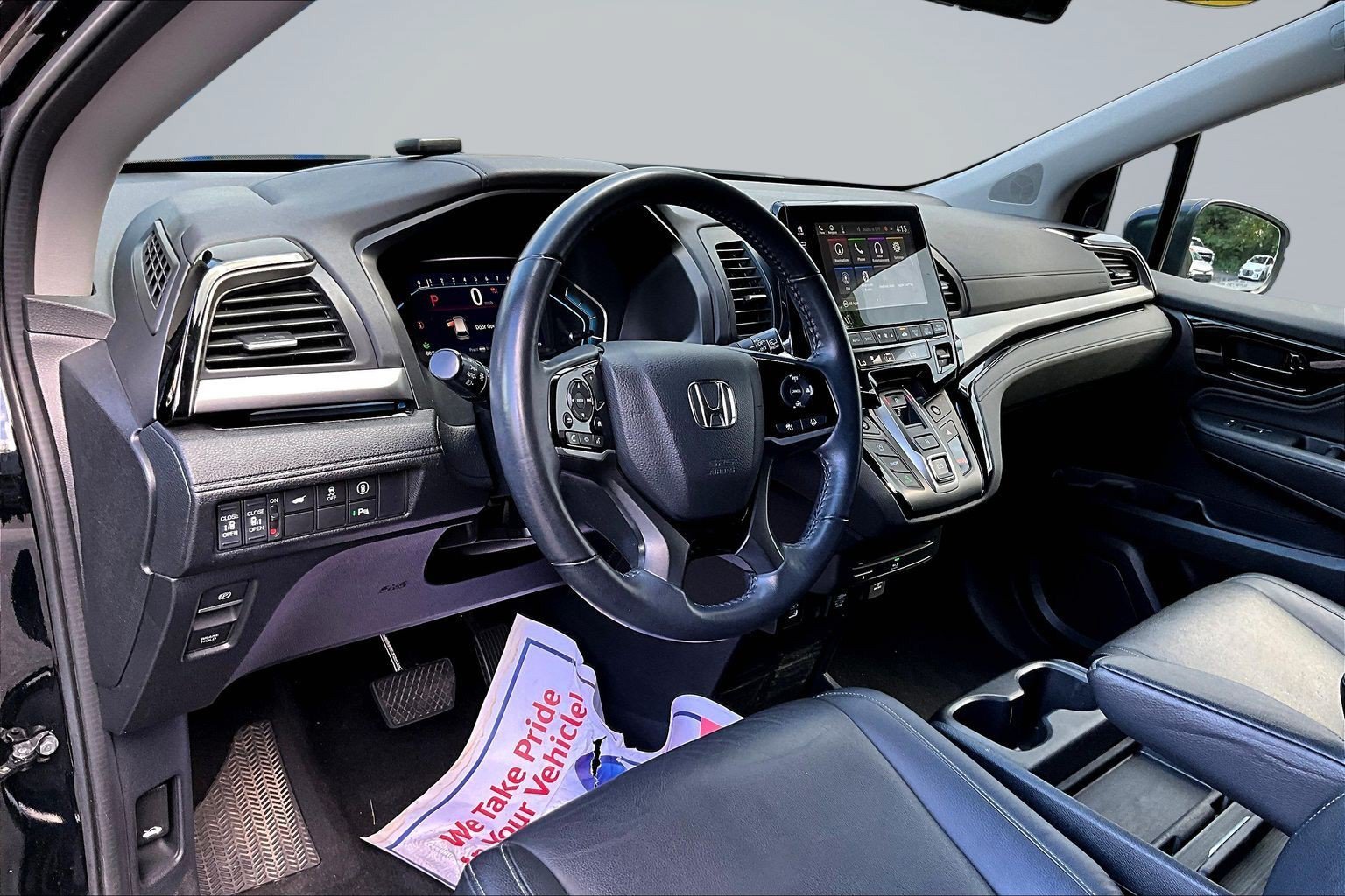 Used 2024 Black Honda Touring image 13