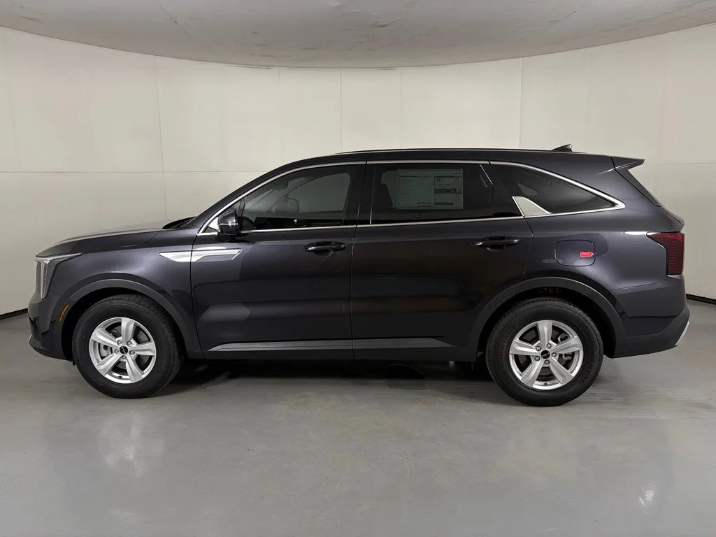 New 2026 Gray Kia LX image 5