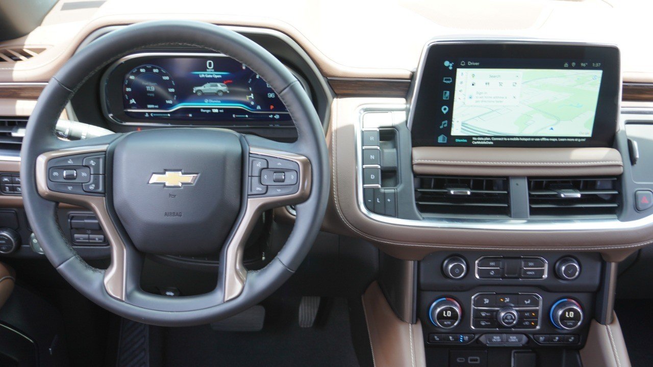 Used 2024 Gray Chevrolet High Country image 31