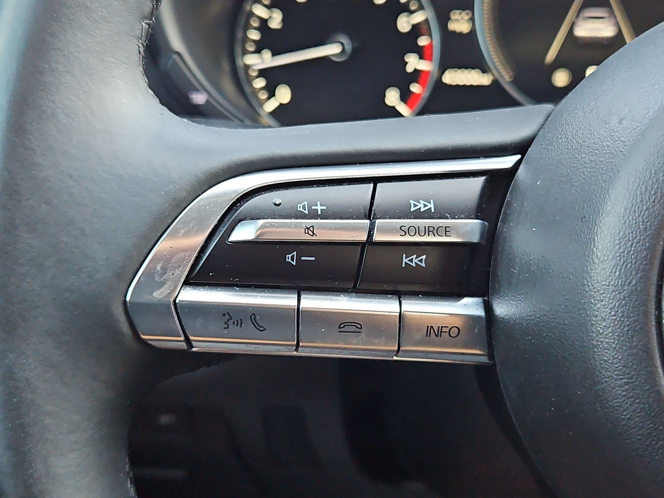 Certified Used 2023 Gray Mazda 2.5 S Carbon Edition image 17