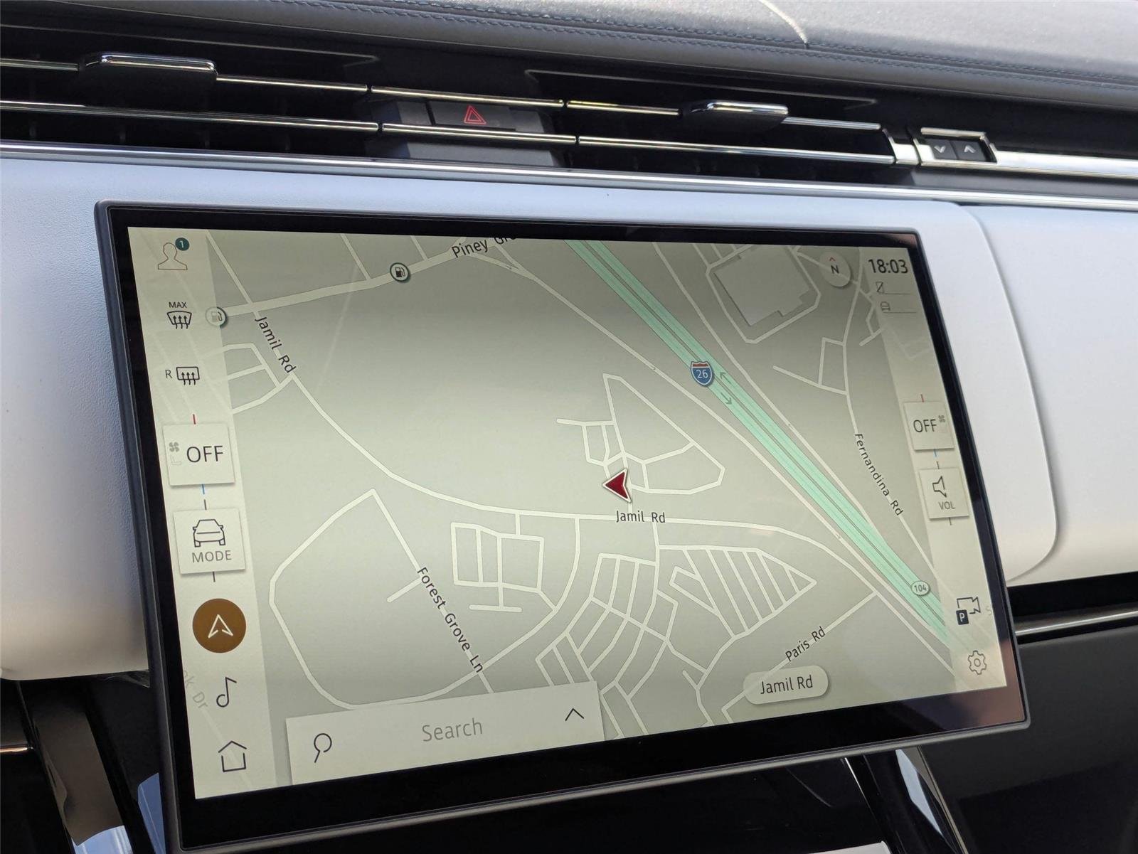 New 2026 Fuji White Land Rover SE image 21