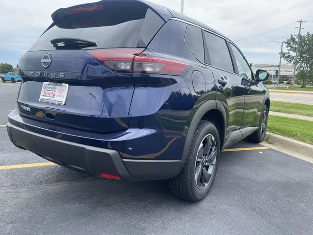 2025 Nissan Rogue SV - Photo 34