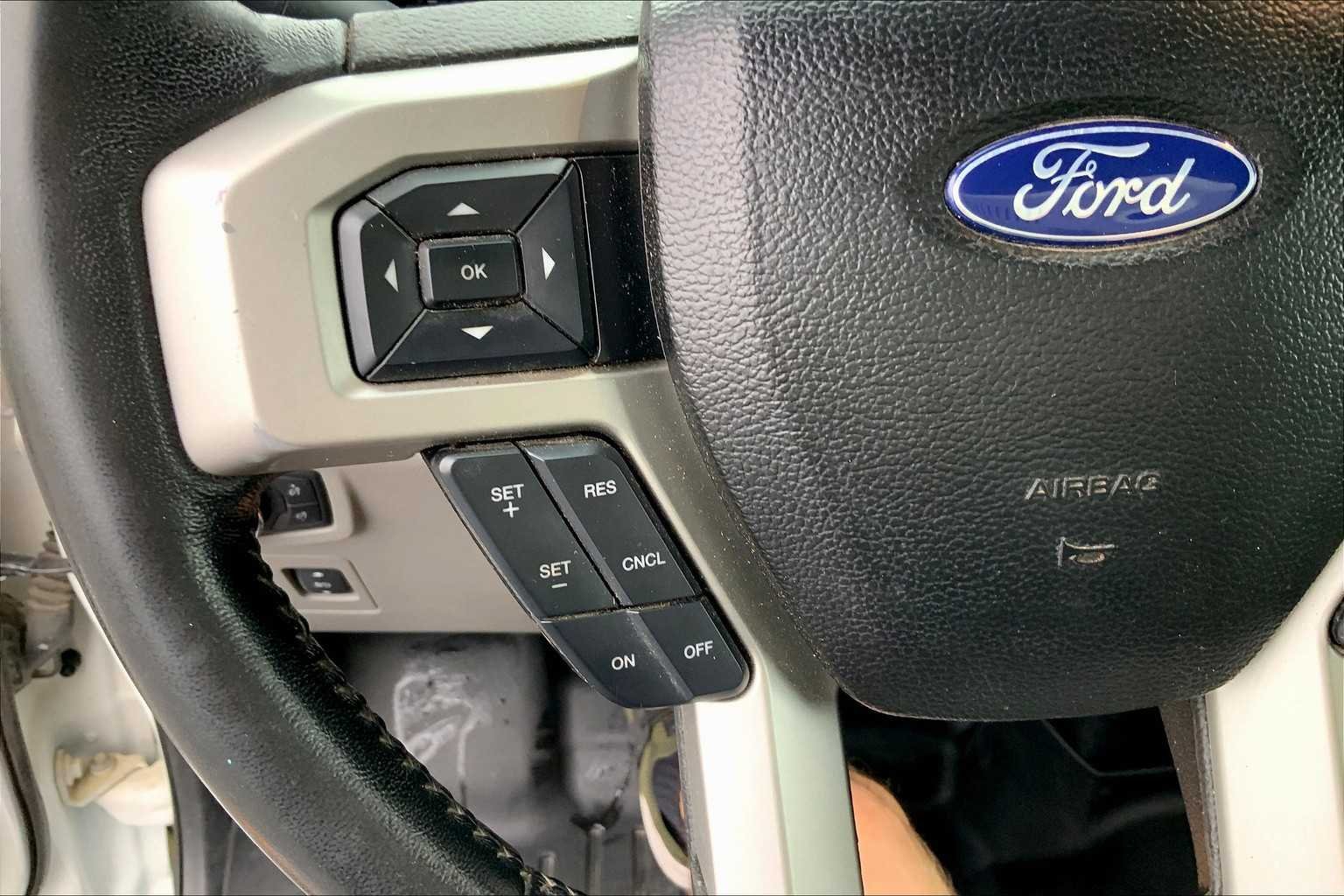 Used 2018 Oxford White Ford LARIAT image 21