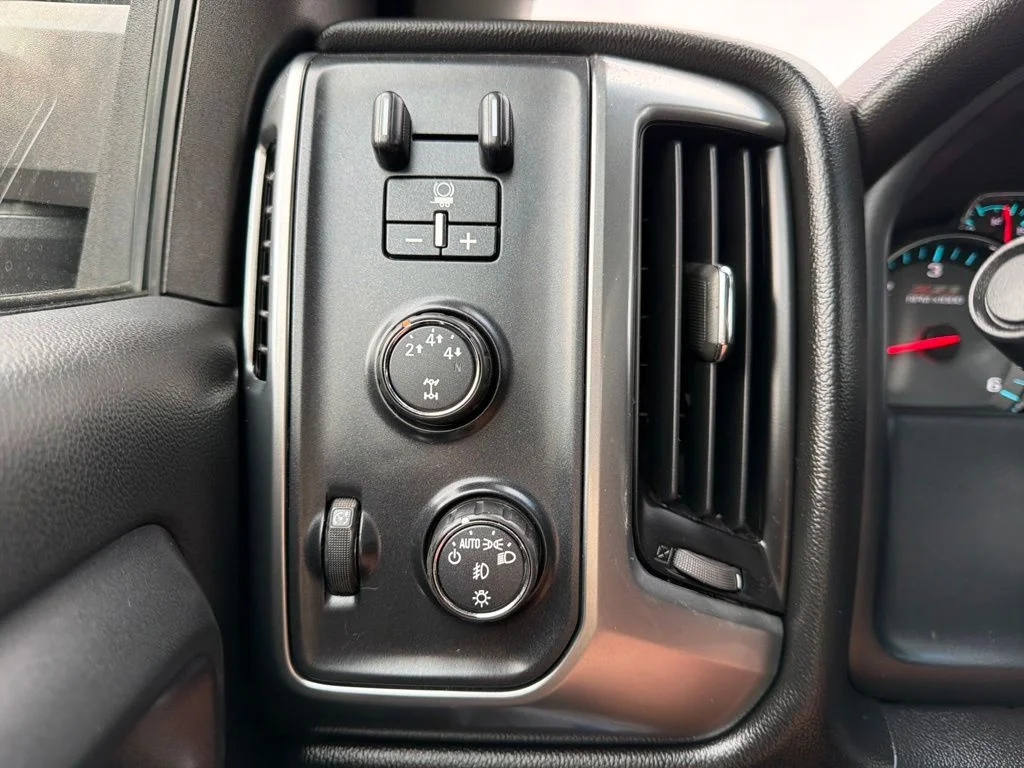 Used 2016 Gray Chevrolet LT image 44