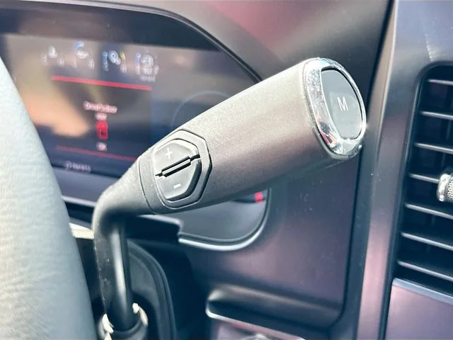 New 2026 Oxford White Ford Lariat image 11