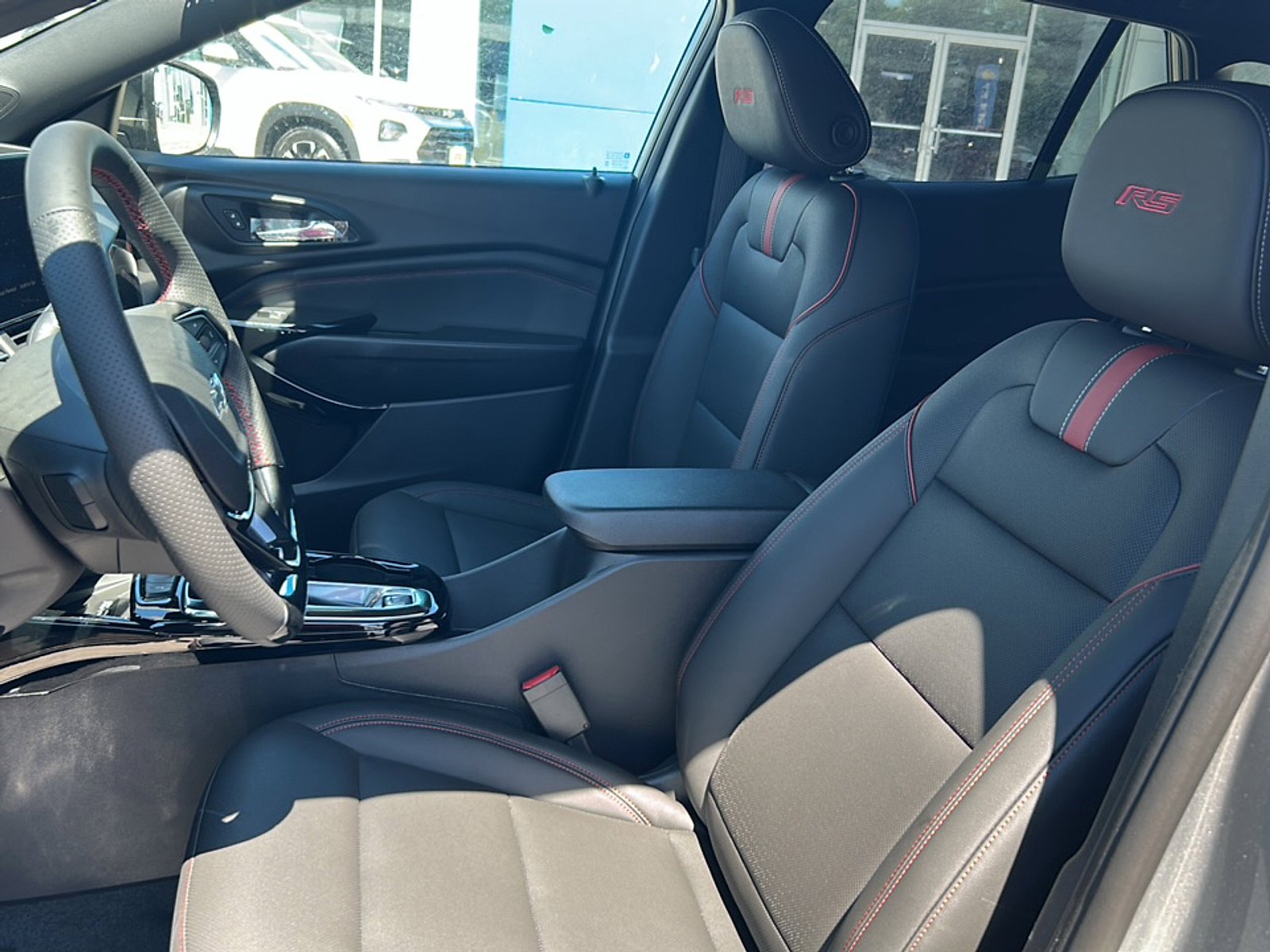 2026 Chevrolet Trax RS - Photo 12