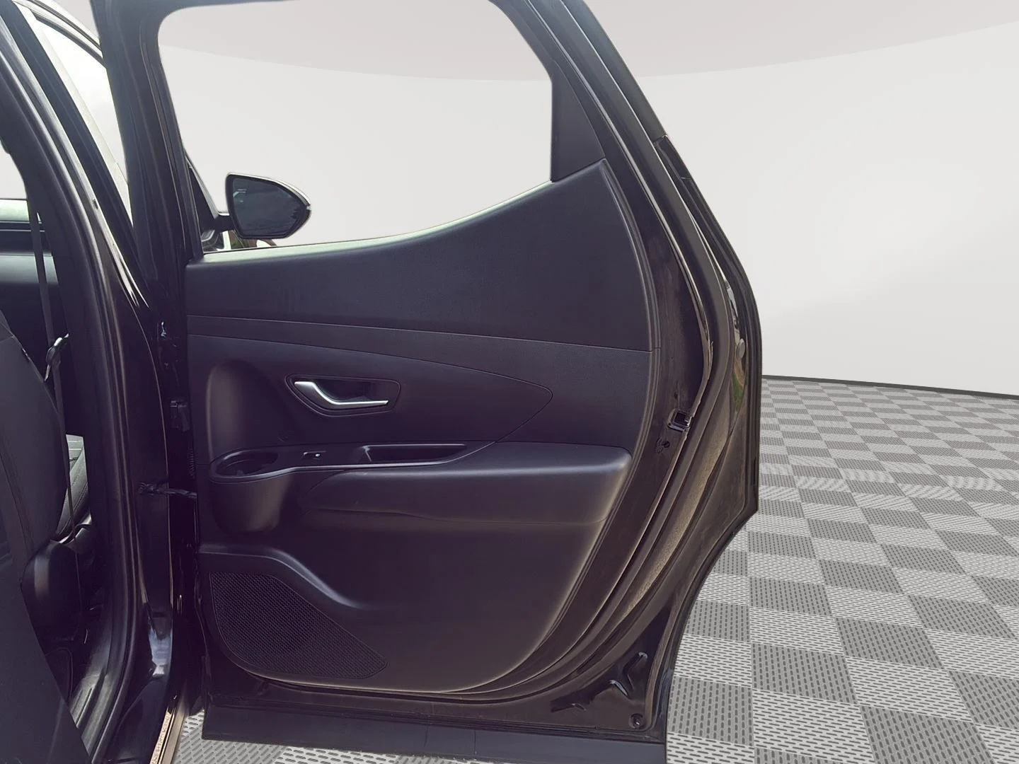 Used 2022 Phantom Black Hyundai SEL image 19