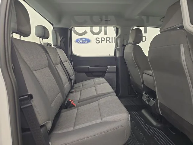New 2026 Oxford White Ford F-250® XL image 14