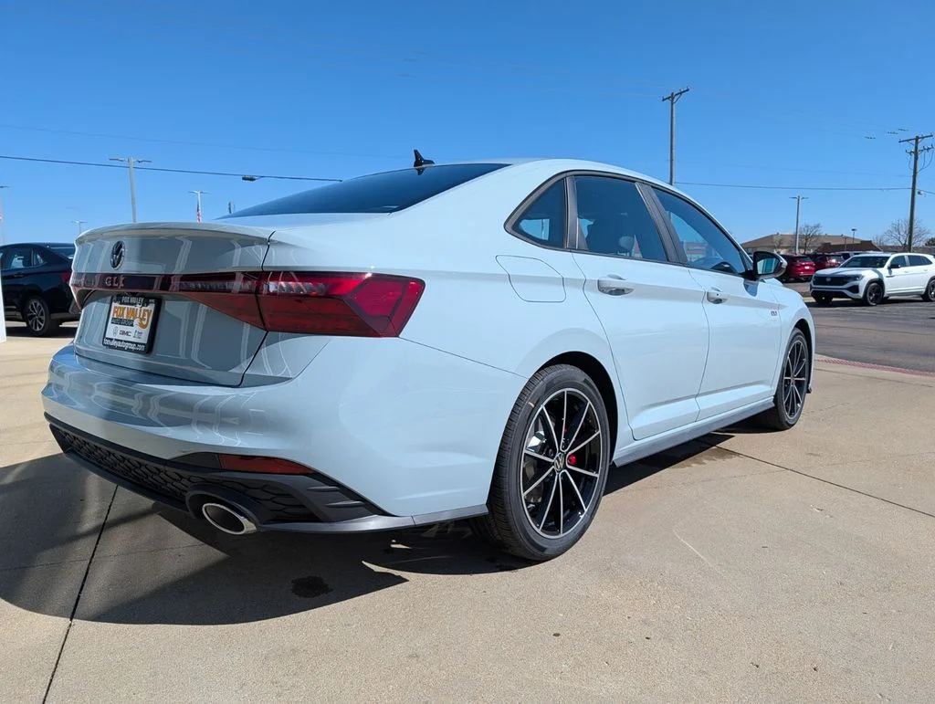 New 2026 Gray Volkswagen 2.0T Autobahn image 4