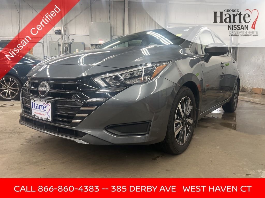 2025 Nissan Versa Sedan SV