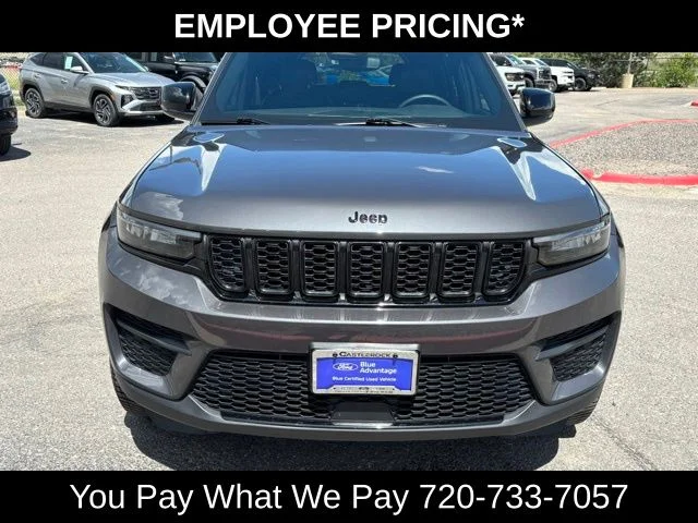 Used 2023 Gray Jeep Altitude X image 10