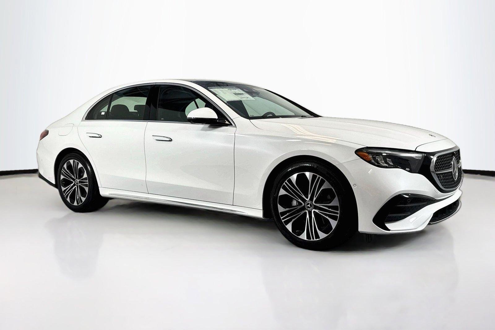 New 2026 Manufaktur Moonlight White Metallic Mercedes-Benz E 350 image 3