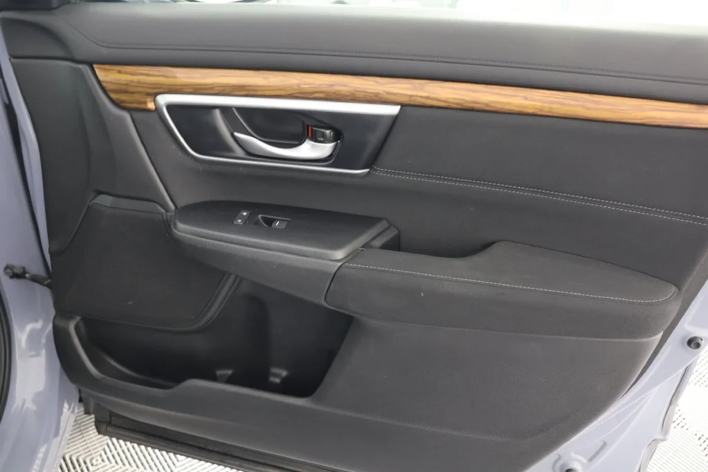 Used 2021  Honda EX image 28