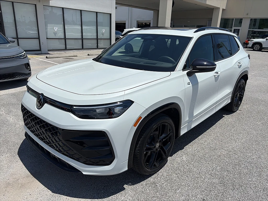 New 2026 Opal White Pearl Volkswagen SE R-Line Black FWD image 2