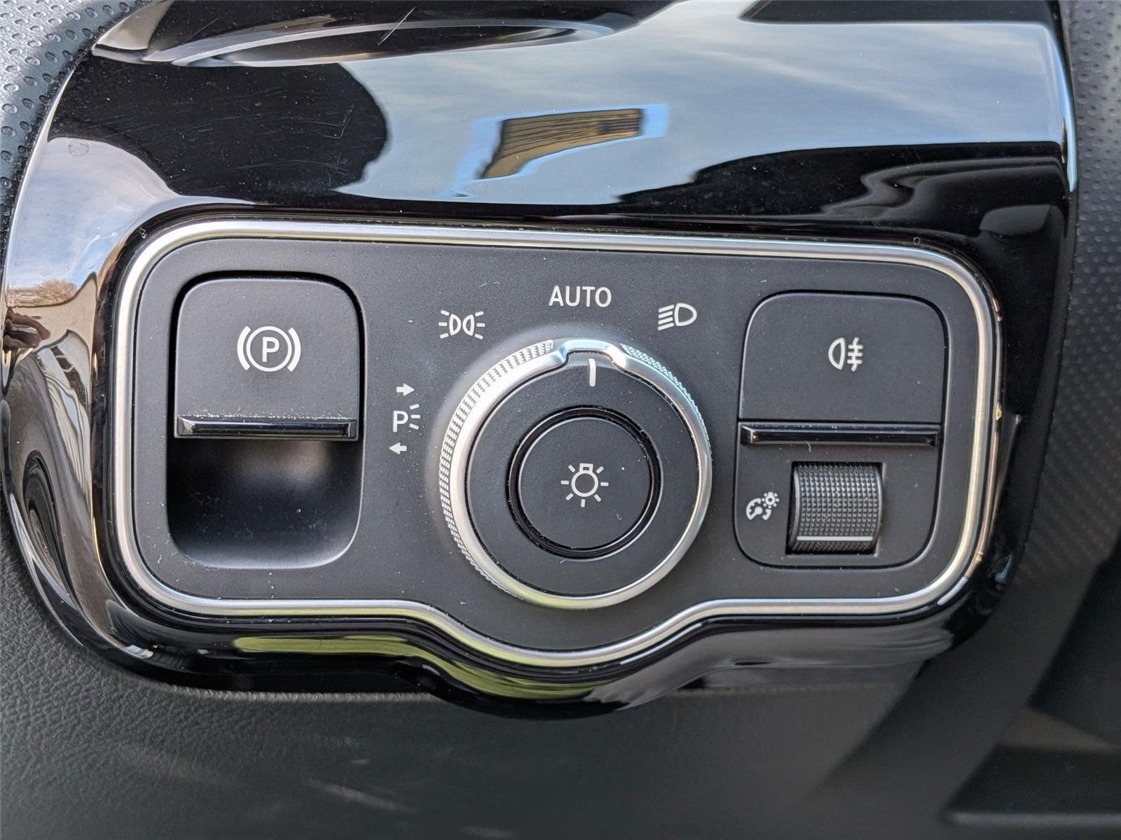 Used 2025 GRAY MERCEDES  image 16