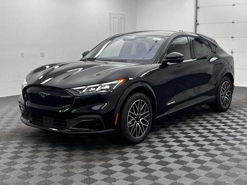 New 2026 Black Ford Premium image 15