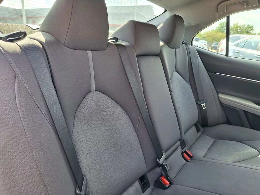 Used 2023 Silver Toyota LE image 27