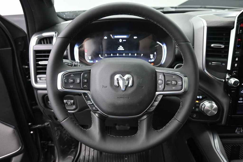New 2026 Granite Crystal Metallic Clear-Coat Exterior Paint RAM Laramie image 17